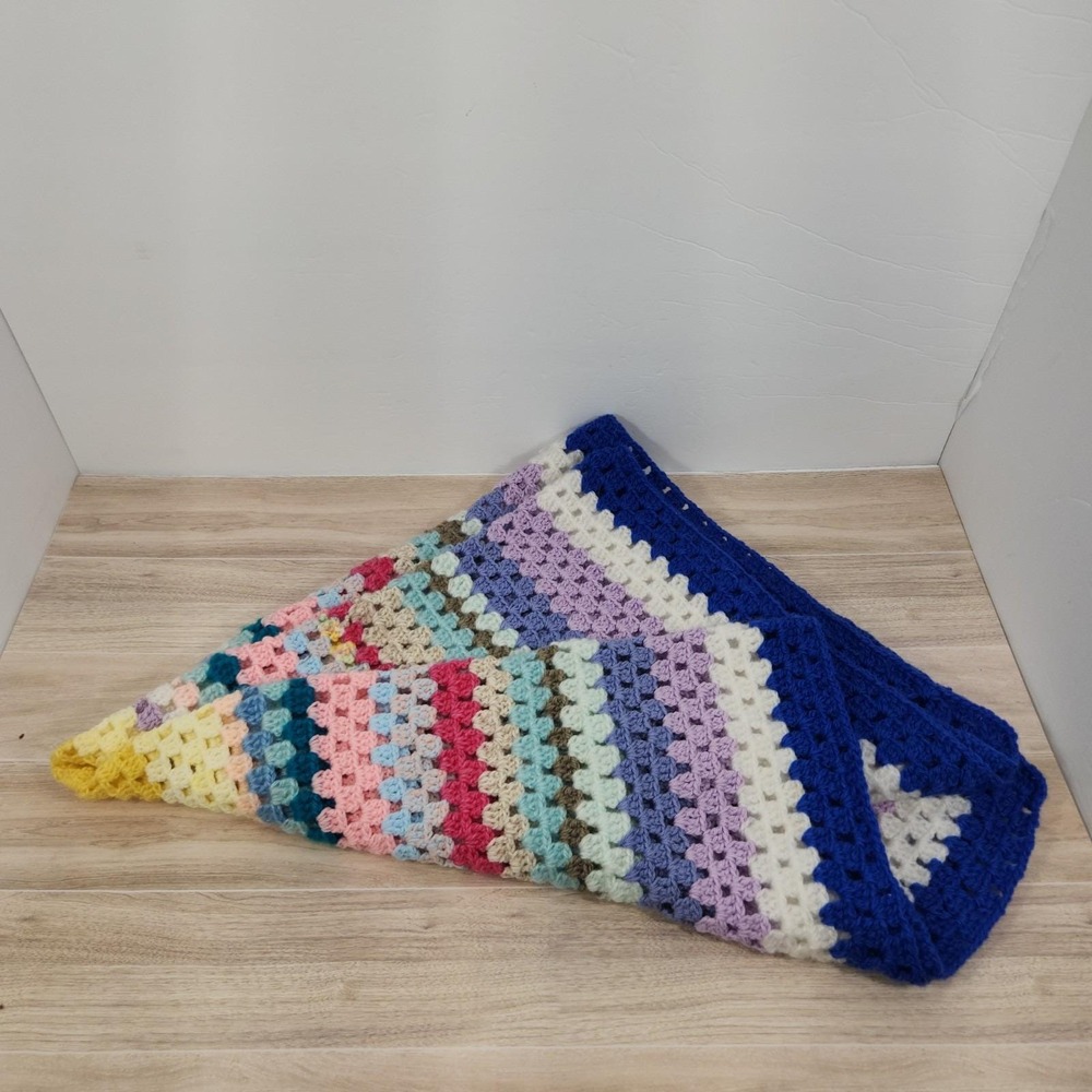 Crochet Small‎ Afghan Knee Throw/Baby/Crib Blanket Handmade Granny Square 35x35